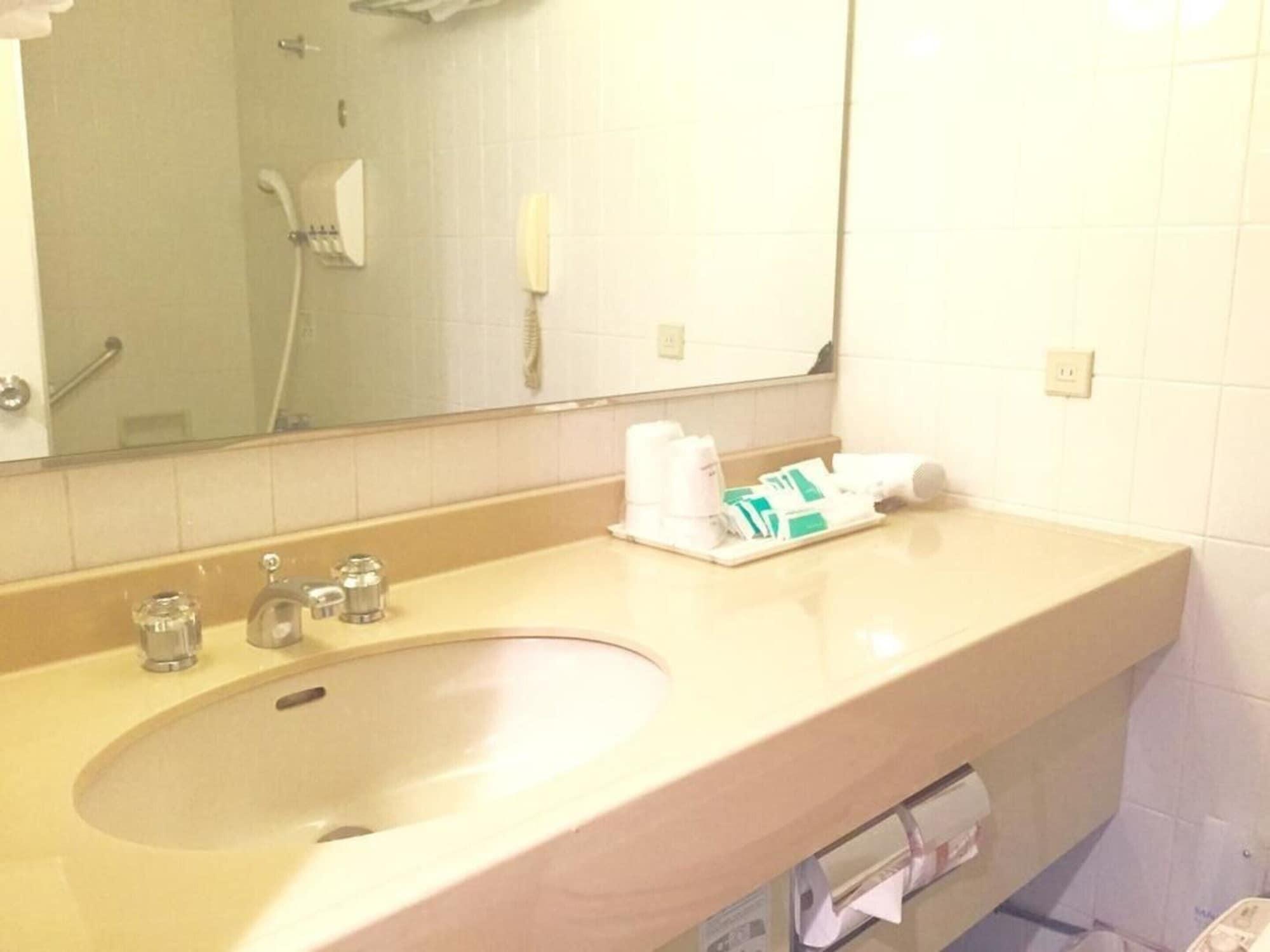 Hotel Green Tower Makuhari Τσίμπα Εξωτερικό φωτογραφία